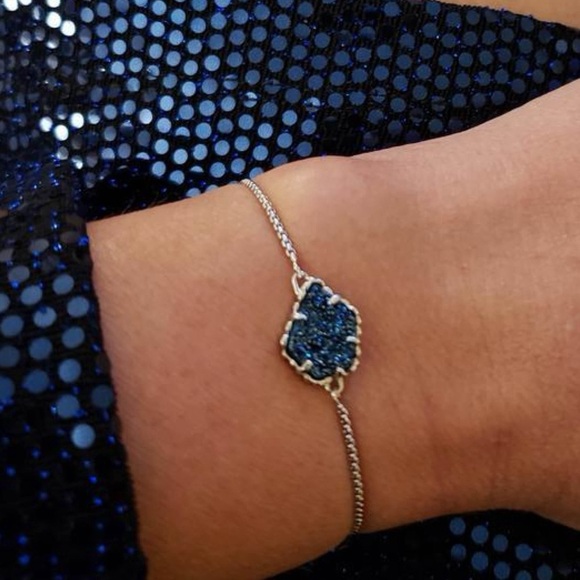 KENDRA SCOTT • Gold Theo Blue Druzy Bracelet - Picture 3 of 4